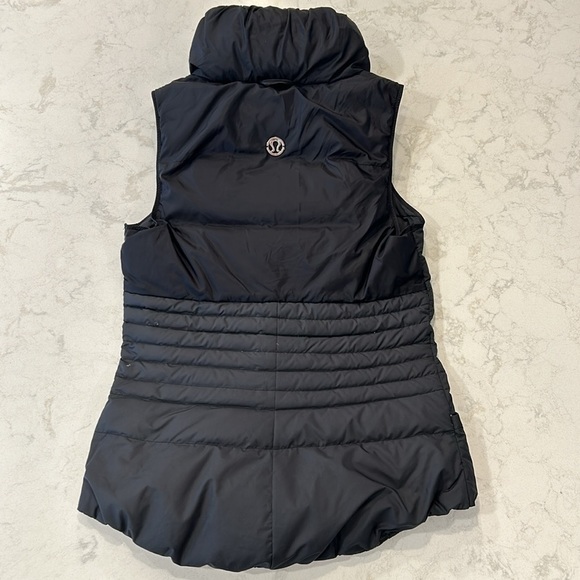 Lululemon Fluffin Awesome Vest Black Puffer Down Women’s - Picture 5 of 16